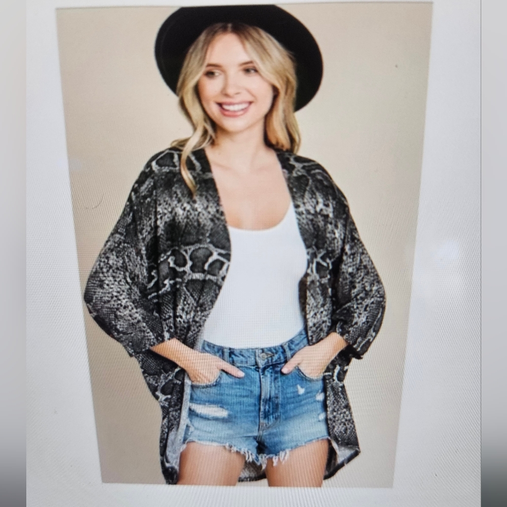 A Girl Thing Black and White Cardigan
